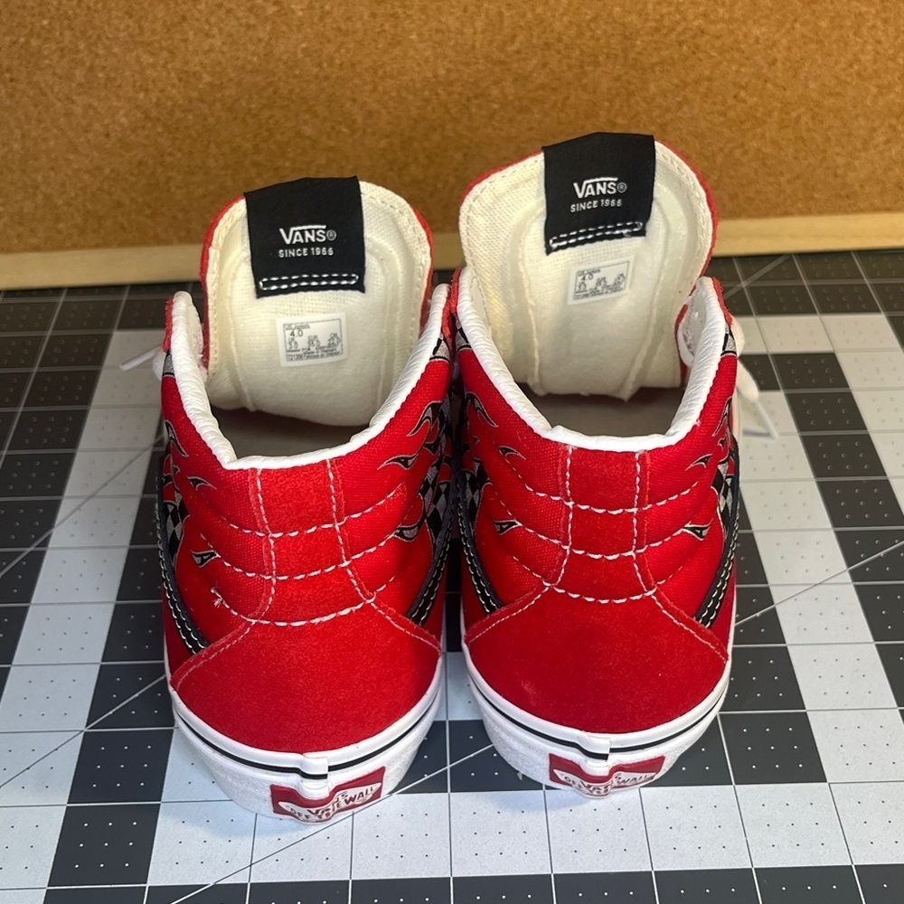 Vans Kids Red High-Top Sneakers
Brand new
NWOT - Picture 10 of 14